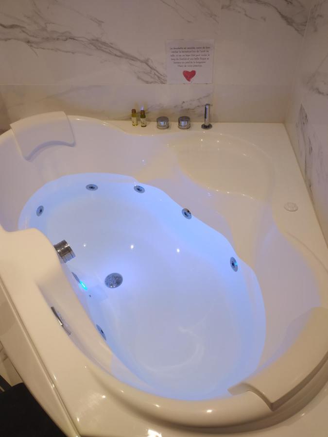 Suite 50 Nuances Avec Balneotherapie Pour 2 Καν Εξωτερικό φωτογραφία